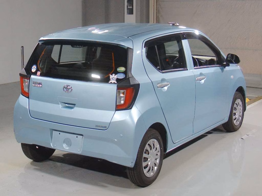 TOYOTA PIXIS EPOCH