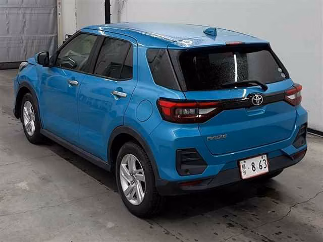 TOYOTA RAIZE