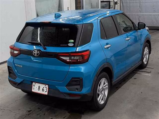 TOYOTA RAIZE