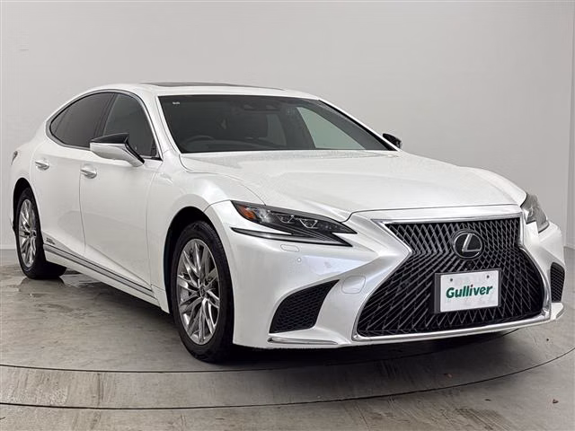 Lexus LS500h