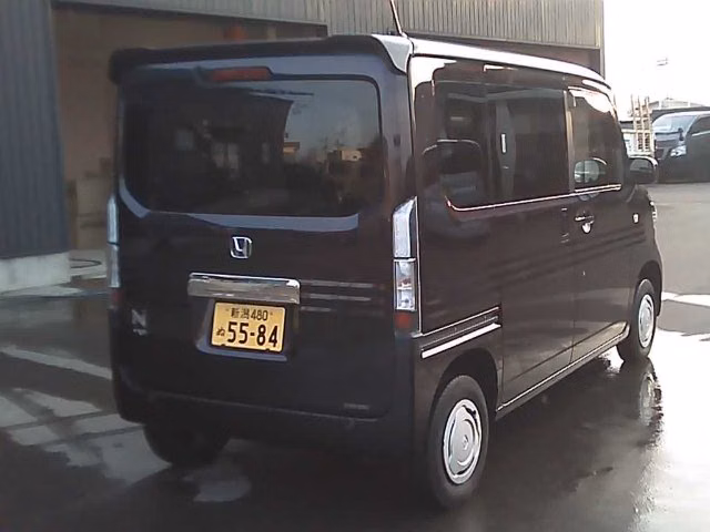 HONDA N-VAN