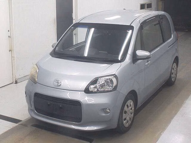 TOYOTA PORTE