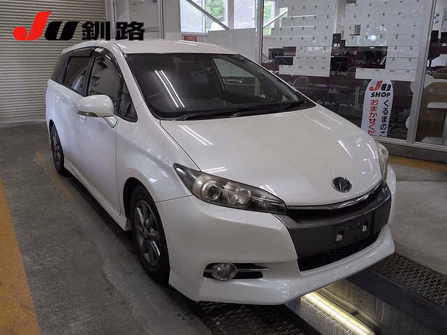 TOYOTA WISH