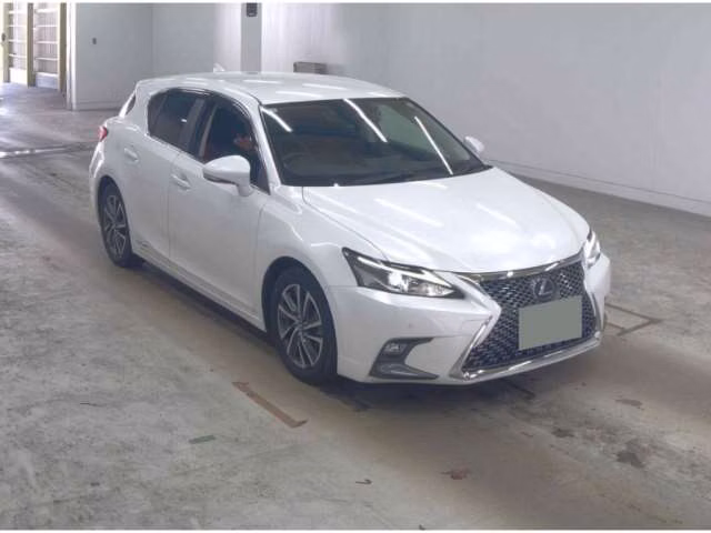LEXUS CT200H