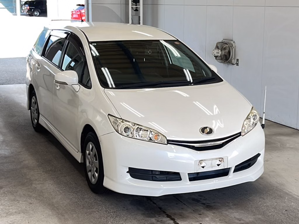 TOYOTA WISH