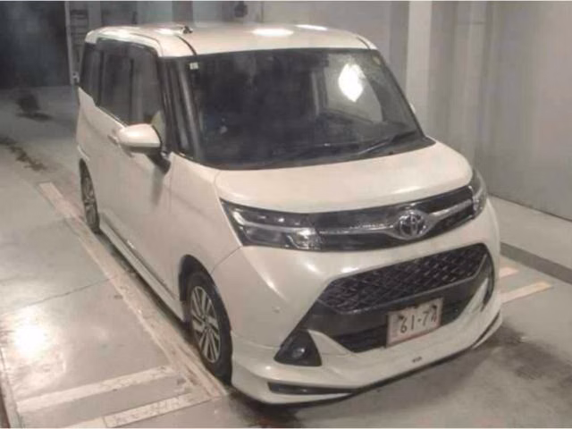 TOYOTA TANK