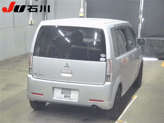 MITSUBISHI EK WAGON