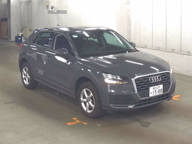 AUDI Q2
