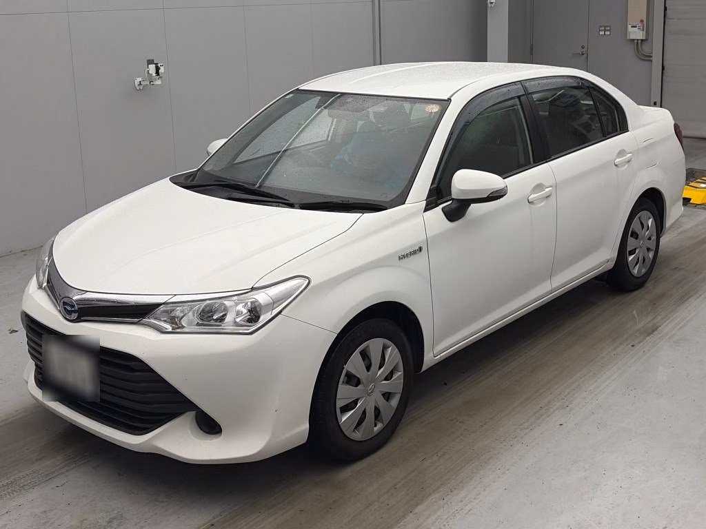 TOYOTA COROLLA AXIO