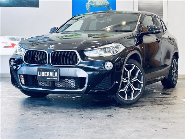 BMW X2