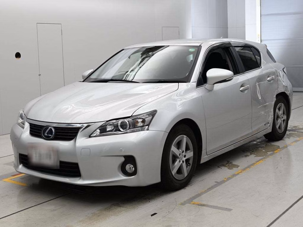 LEXUS CT200H