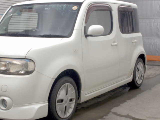 NISSAN CUBE