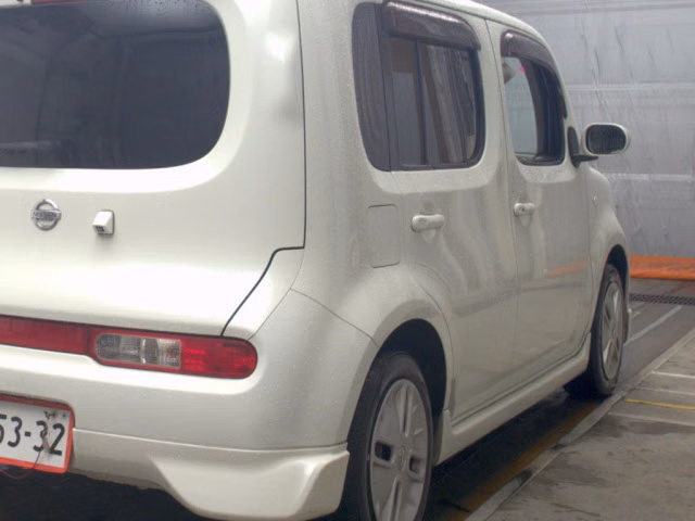 NISSAN CUBE