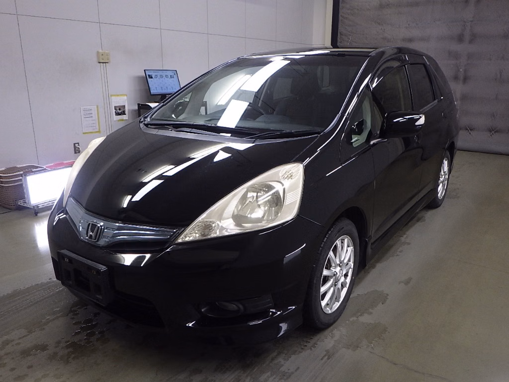 HONDA FIT SHUTTLE