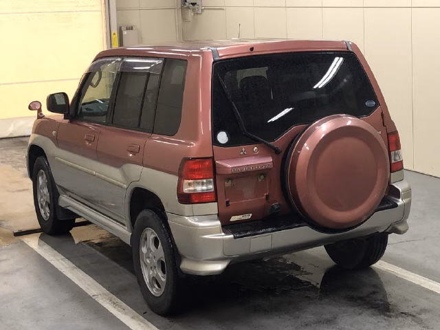 MITSUBISHI PAJERO IO