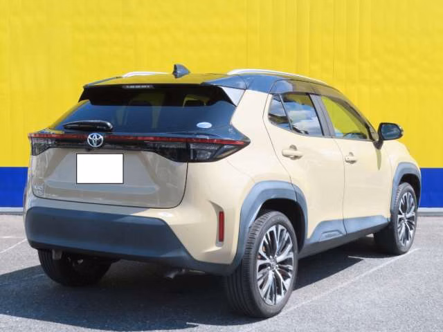 TOYOTA YARIS CROSS