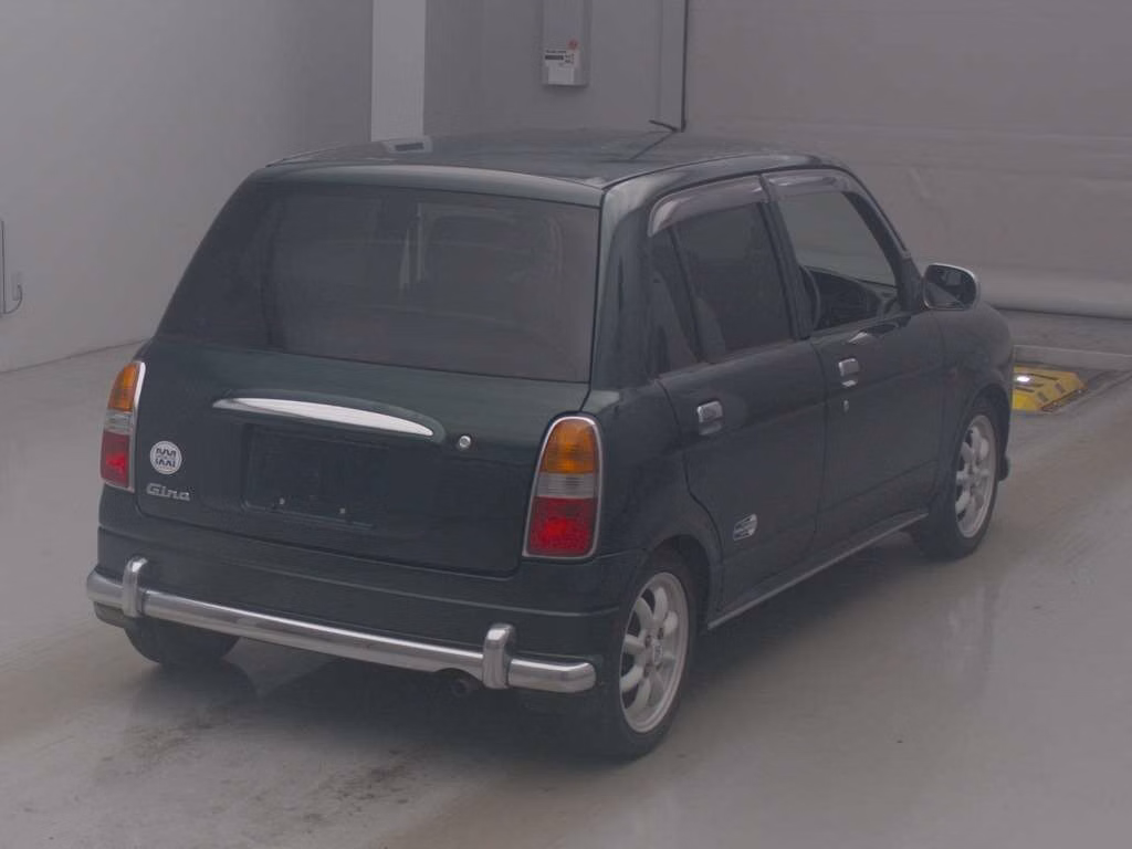 DAIHATSU MIRA GINO