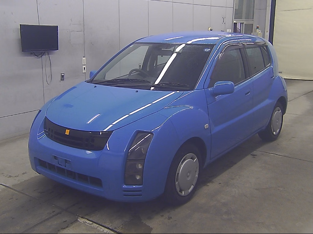 TOYOTA WILL CYPHA