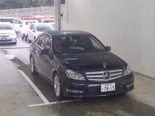 MERCEDES-BENZ C-CLASS
