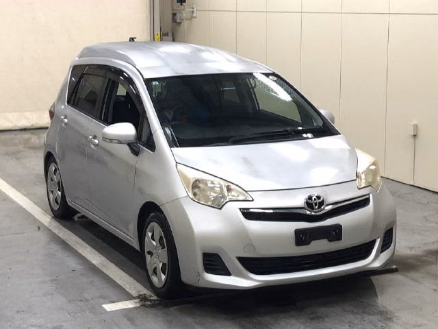 TOYOTA RACTIS