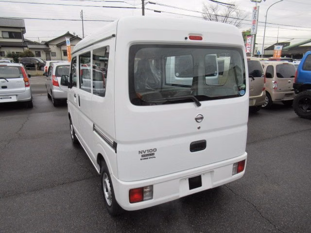 Nissan NV100 Clipper