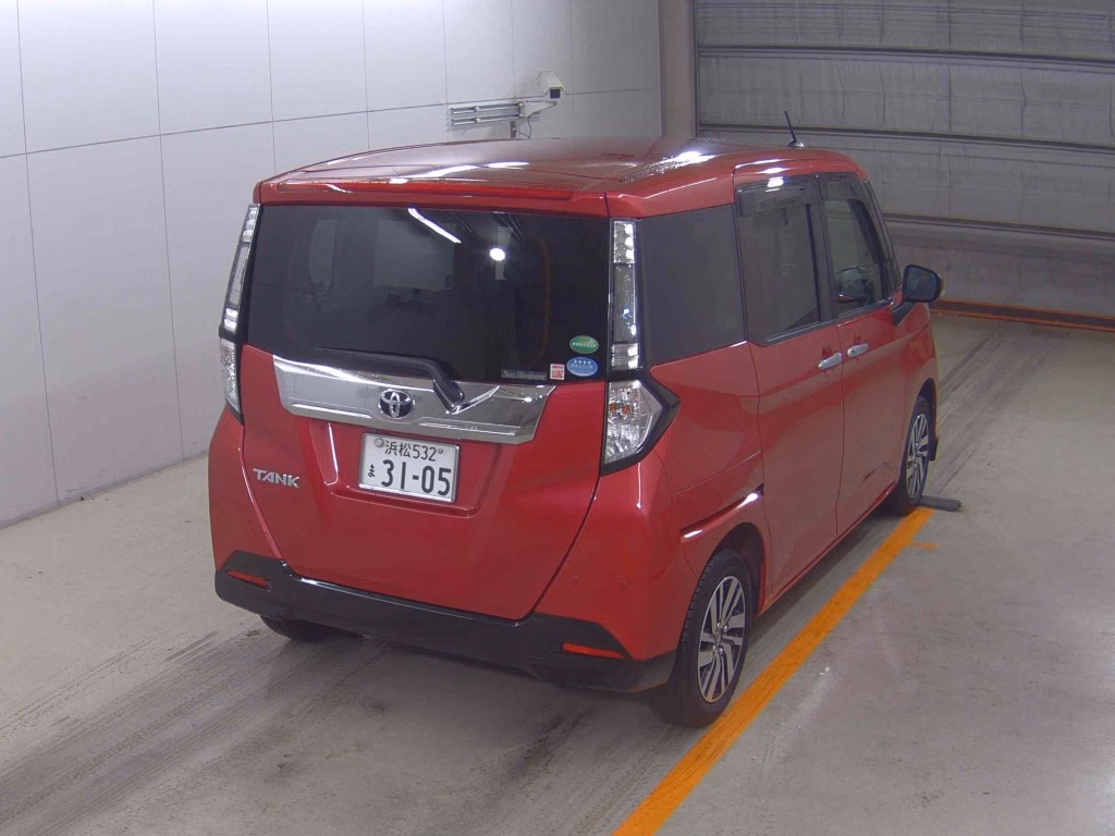 TOYOTA TANK