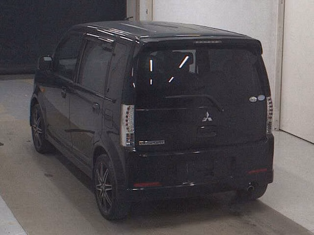 MITSUBISHI EK SPORT