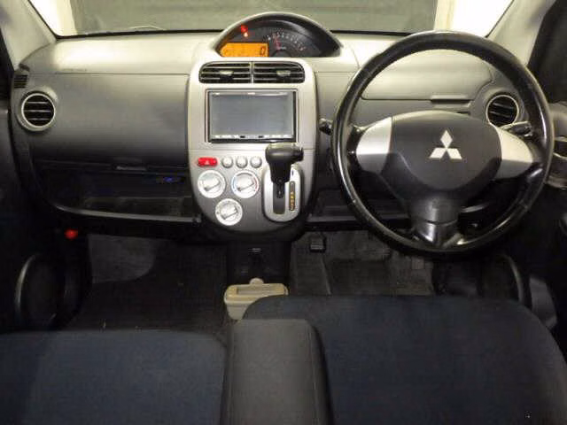MITSUBISHI EK SPORT