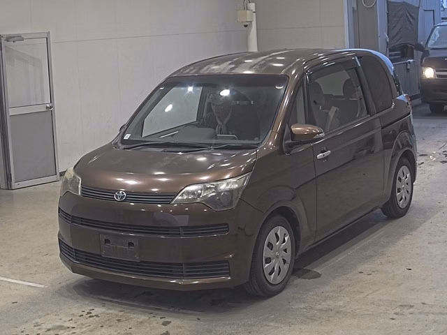 TOYOTA SPADE