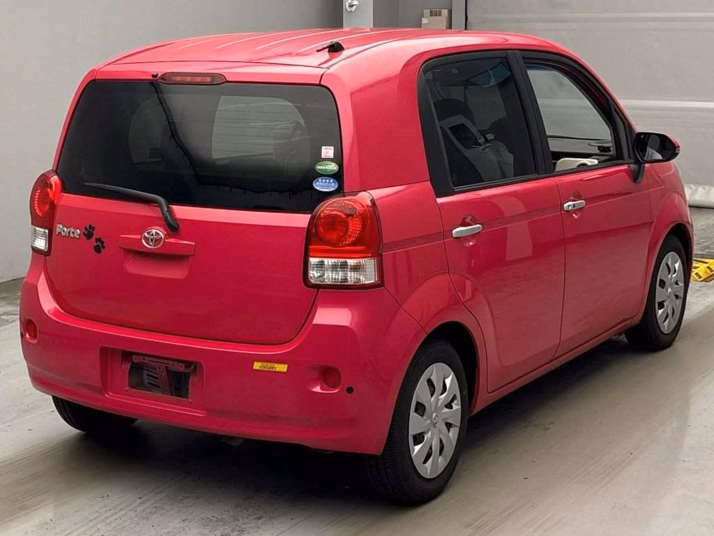 TOYOTA PORTE