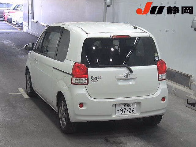 TOYOTA PORTE