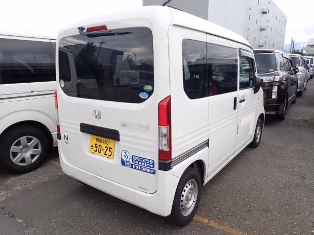HONDA N-VAN