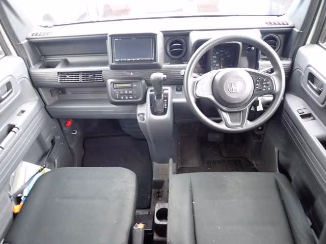 HONDA N-VAN