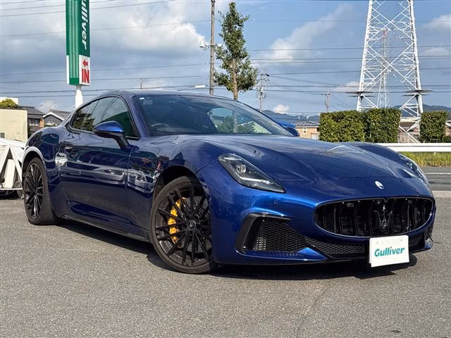 MASERATI GRANTURISMO