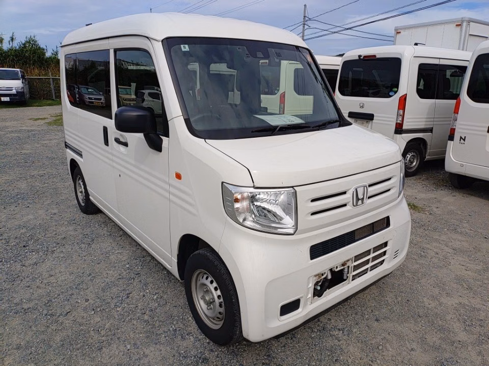 HONDA N-VAN