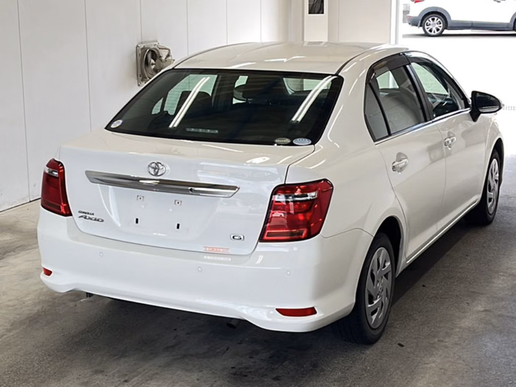 TOYOTA COROLLA AXIO