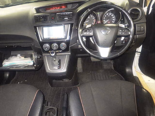 NISSAN LAFESTA
