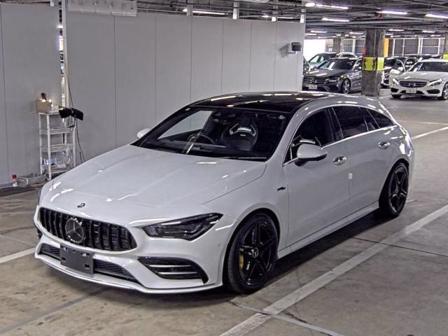 MERCEDES-BENZ CLA-CLASS