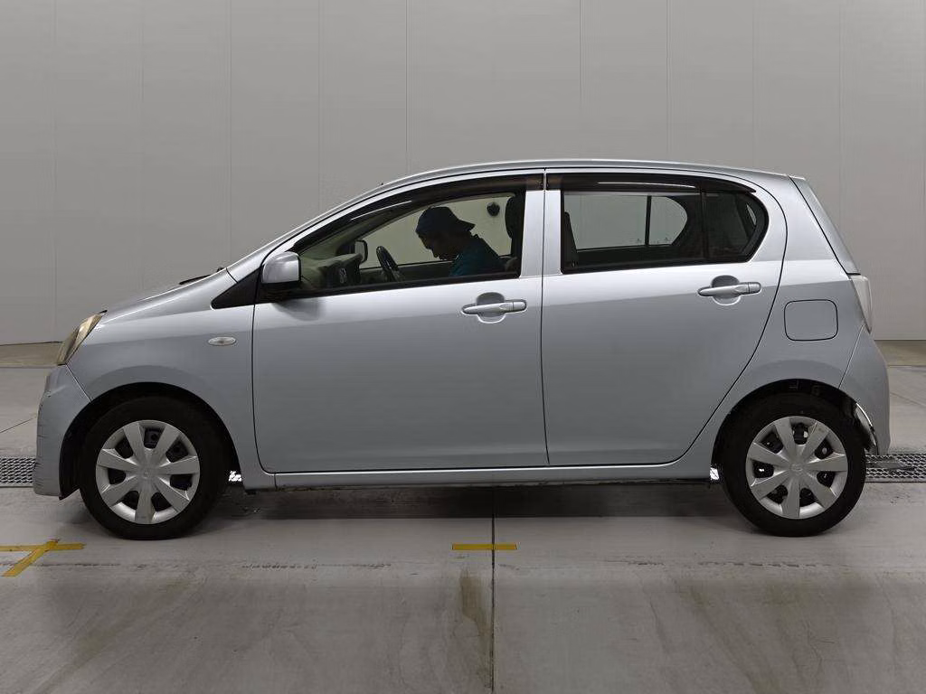SUBARU PLEO PLUS
