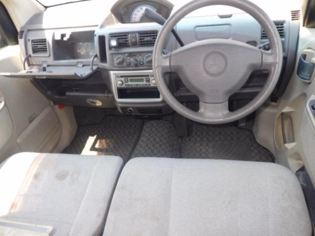 MITSUBISHI EK WAGON