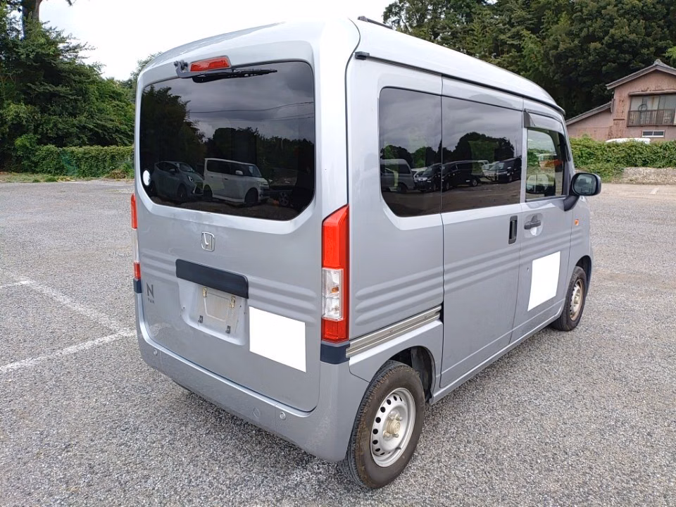 HONDA N-VAN