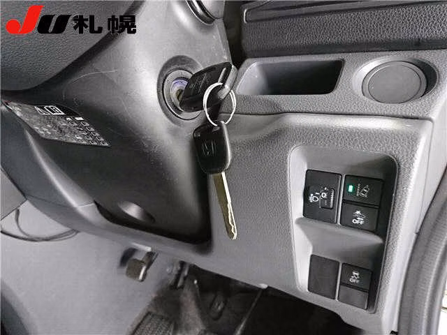 HONDA N-VAN