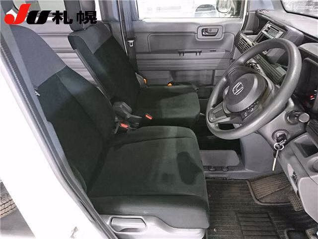HONDA N-VAN
