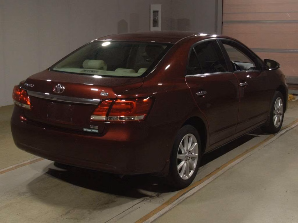 TOYOTA PREMIO