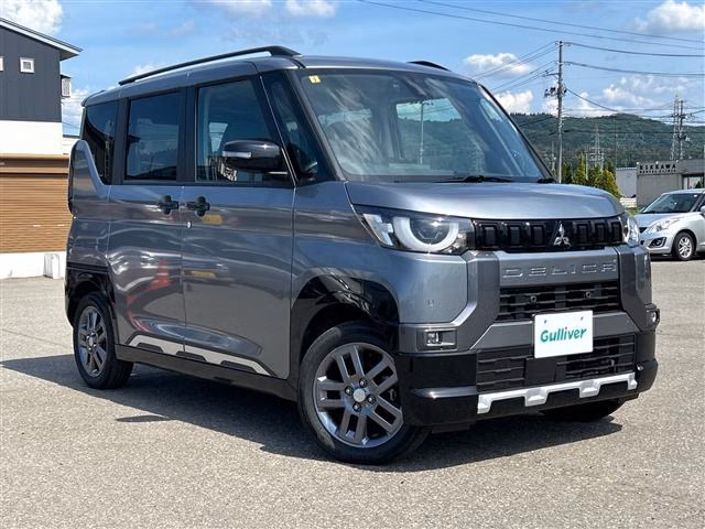 Mitsubishi Delica Mini