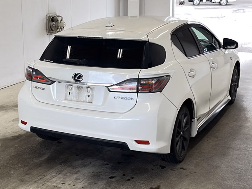 LEXUS CT200H
