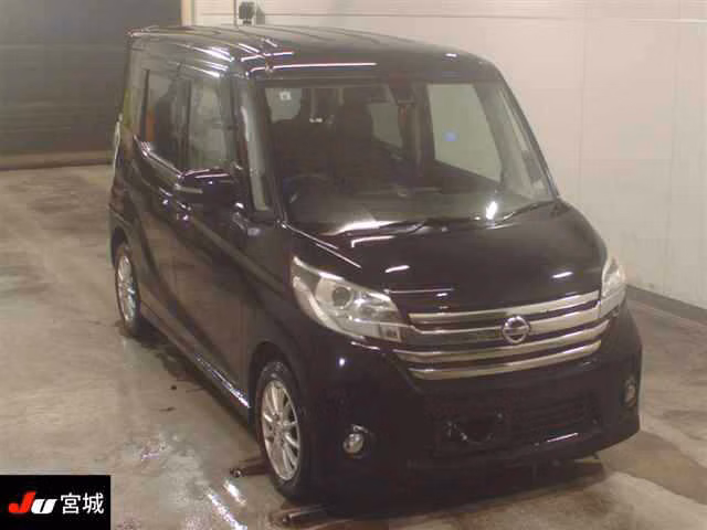 Nissan DAYZ Roox