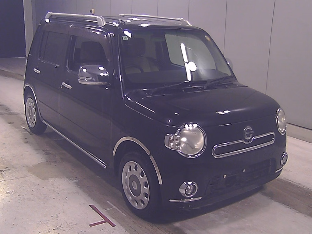 Daihatsu Mira Cocoa
