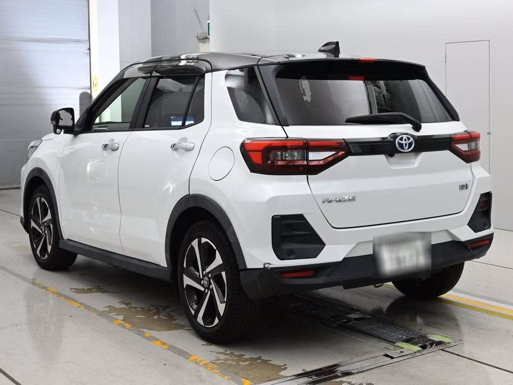 TOYOTA RAIZE