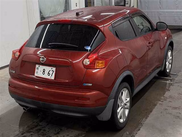 NISSAN JUKE